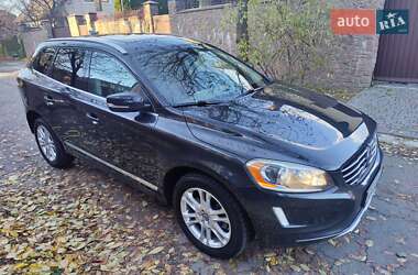 Внедорожник / Кроссовер Volvo XC60 2014 в Киеве