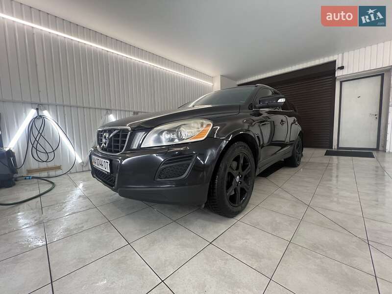 Volvo XC60 2011