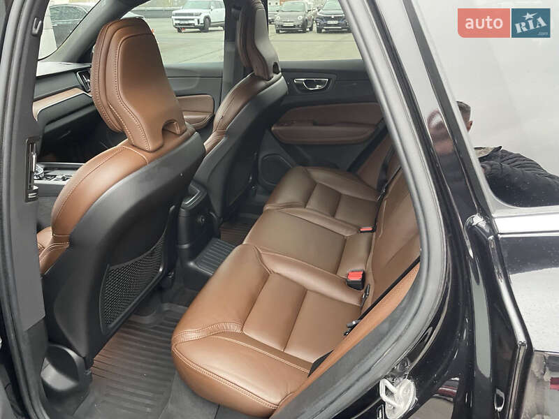Внедорожник / Кроссовер Volvo XC60 2022 в Киеве фото 8 Внедорожник / Кроссовер Volvo XC60 2022 в Киеве