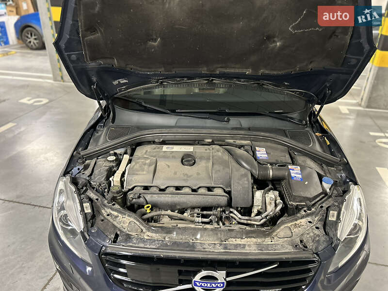 Позашляховик / Кросовер Volvo XC60 2015 в Одесі