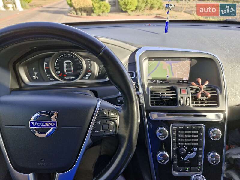 Позашляховик / Кросовер Volvo XC60 2017 в Миргороді