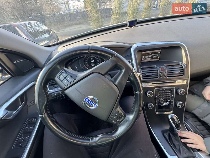 Внедорожник / Кроссовер Volvo XC60 2013 в Днепре