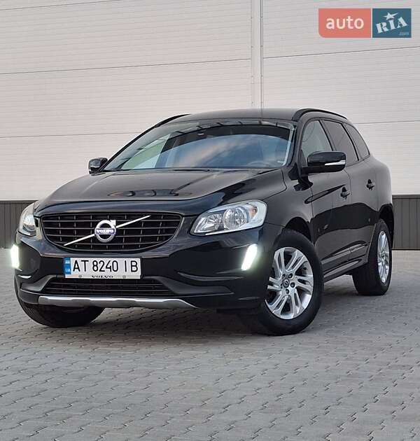 Позашляховик / Кросовер Volvo XC60 2015 в 