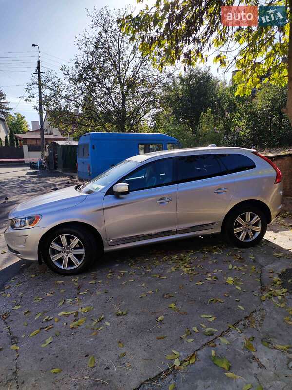 Внедорожник / Кроссовер Volvo XC60 2016 в Ровно фото 6 Внедорожник / Кроссовер Volvo XC60 2016 в Ровно