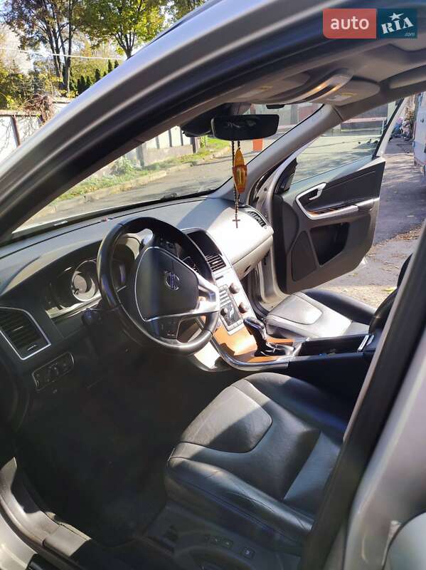 Внедорожник / Кроссовер Volvo XC60 2016 в Ровно фото 13 Внедорожник / Кроссовер Volvo XC60 2016 в Ровно