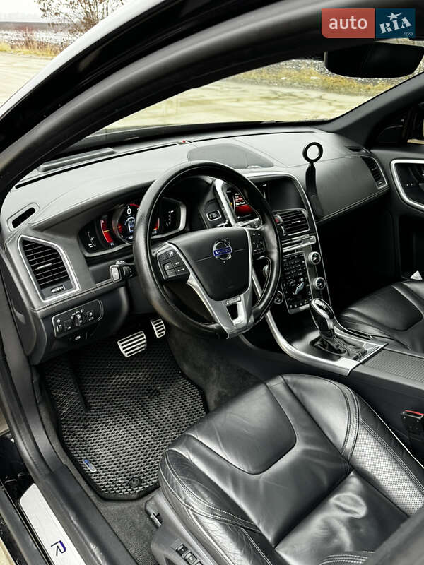 Позашляховик / Кросовер Volvo XC60 2015 в Тернополі