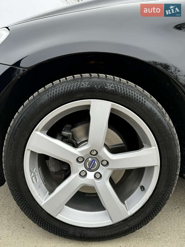 Позашляховик / Кросовер Volvo XC60 2015 в Тернополі