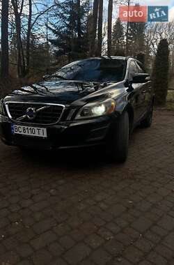Внедорожник / Кроссовер Volvo XC60 2011 в 