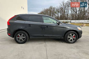 Внедорожник / Кроссовер Volvo XC60 2011 в 