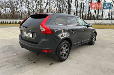 Внедорожник / Кроссовер Volvo XC60 2011 в 
