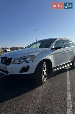 Внедорожник / Кроссовер Volvo XC60 2012 в Ровно