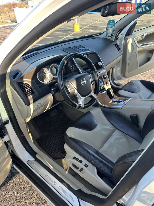 Позашляховик / Кросовер Volvo XC60 2012 в Рівному