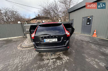 Внедорожник / Кроссовер Volvo XC60 2012 в 