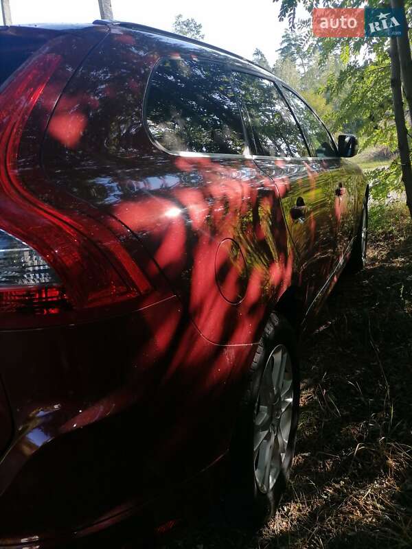 Позашляховик / Кросовер Volvo XC60 2015 в Києві