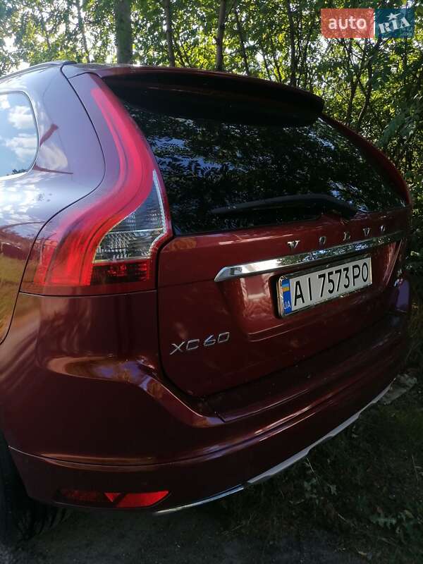 Позашляховик / Кросовер Volvo XC60 2015 в Києві