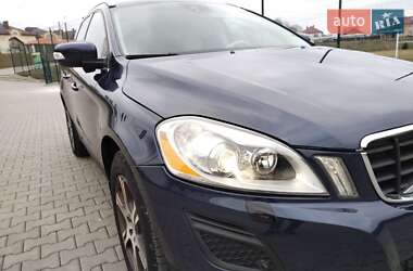 Внедорожник / Кроссовер Volvo XC60 2012 в Ивано-Франковске