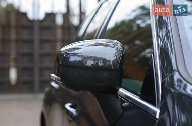 Внедорожник / Кроссовер Volvo XC60 2021 в 