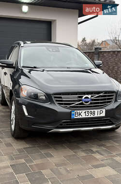 Внедорожник / Кроссовер Volvo XC60 2014 в Ровно