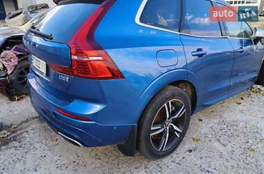 Внедорожник / Кроссовер Volvo XC60 2017 в 