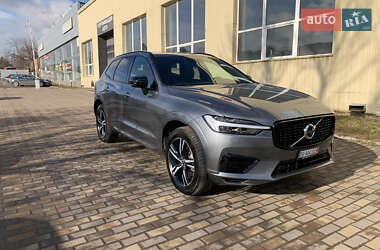 Внедорожник / Кроссовер Volvo XC60 2021 в 