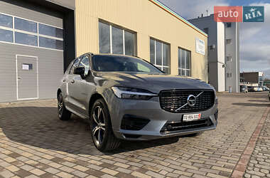Внедорожник / Кроссовер Volvo XC60 2021 в 