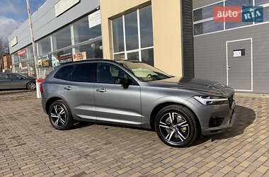Внедорожник / Кроссовер Volvo XC60 2021 в 