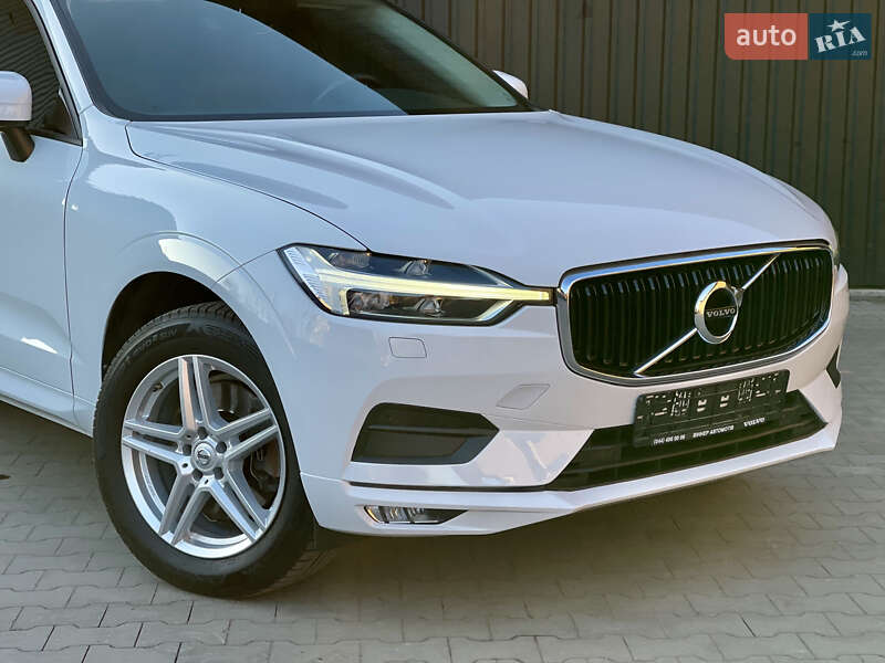 Внедорожник / Кроссовер Volvo XC60 2018 в Казатине