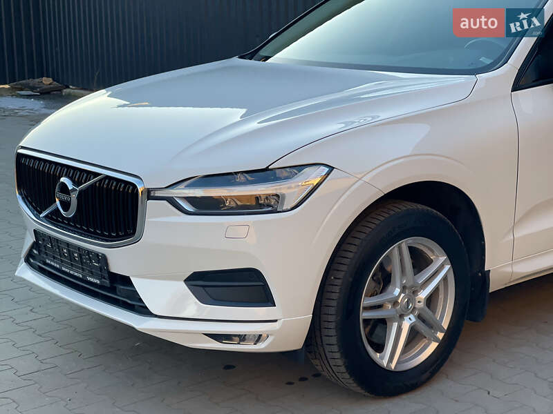 Внедорожник / Кроссовер Volvo XC60 2018 в Казатине