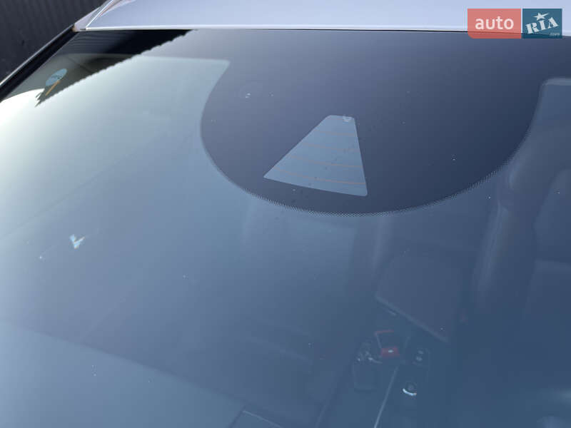 Внедорожник / Кроссовер Volvo XC60 2018 в Казатине