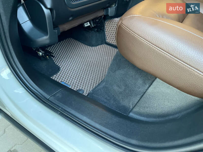 Внедорожник / Кроссовер Volvo XC60 2018 в Казатине