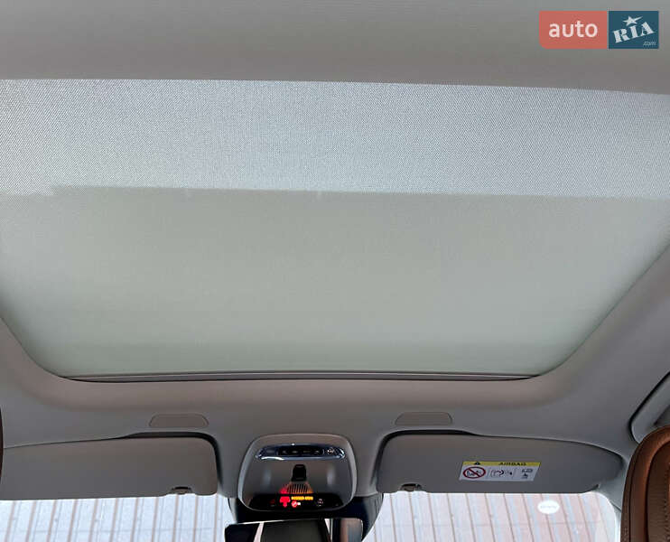 Внедорожник / Кроссовер Volvo XC60 2018 в Казатине