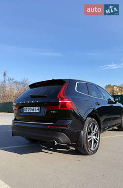 Внедорожник / Кроссовер Volvo XC60 2018 в Киеве