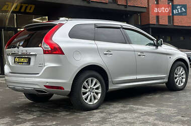 Внедорожник / Кроссовер Volvo XC60 2015 в 