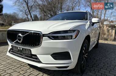 Внедорожник / Кроссовер Volvo XC60 2020 в 