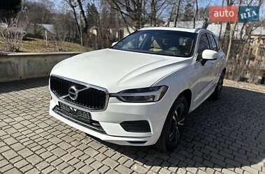 Внедорожник / Кроссовер Volvo XC60 2020 в 