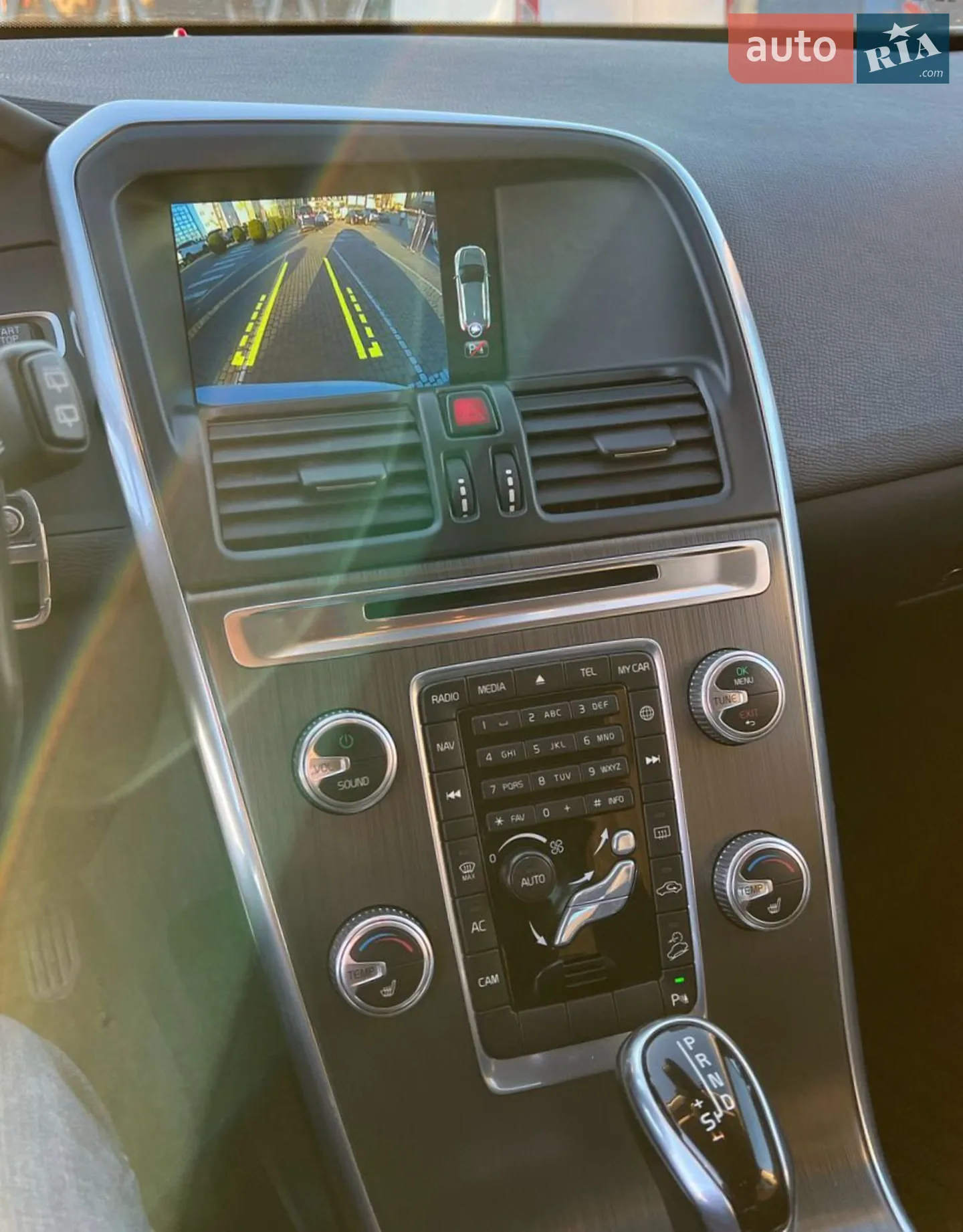 2015 Volvo XC60 - мініатюра 9