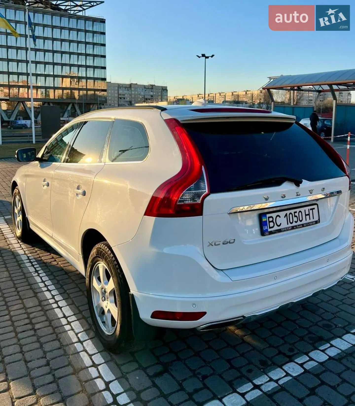 2015 Volvo XC60 - мініатюра 4