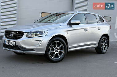Внедорожник / Кроссовер Volvo XC60 2017 в 