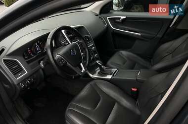 Позашляховик / Кросовер Volvo XC60 2016 в Рівному