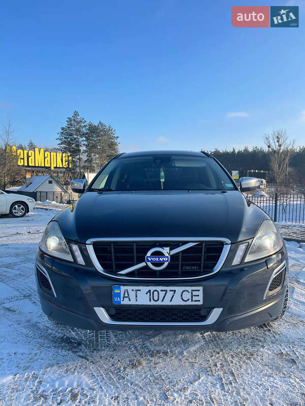 Внедорожник / Кроссовер Volvo XC60 2011 в 