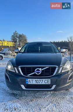 Внедорожник / Кроссовер Volvo XC60 2011 в 