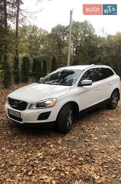 Внедорожник / Кроссовер Volvo XC60 2011 в Трускавце