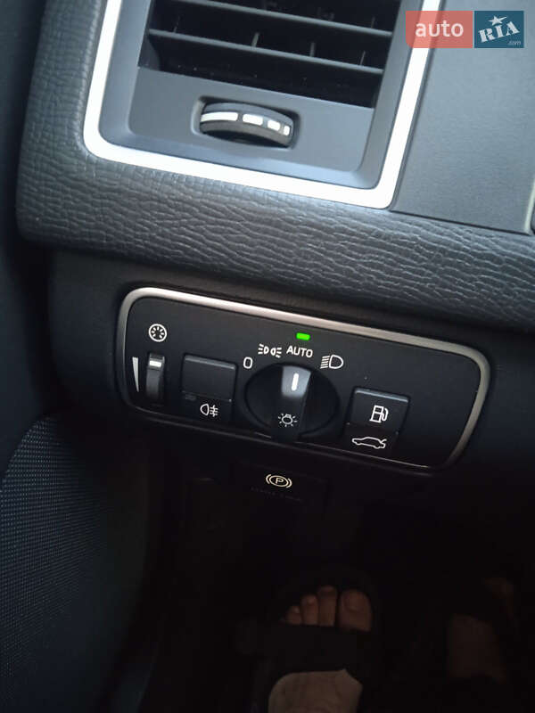 Позашляховик / Кросовер Volvo XC60 2014 в Вараші фото 9 Позашляховик / Кросовер Volvo XC60 2014 в Вараші