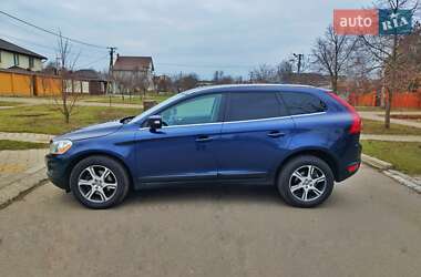 Внедорожник / Кроссовер Volvo XC60 2013 в 