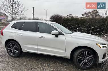 Внедорожник / Кроссовер Volvo XC60 2019 в 