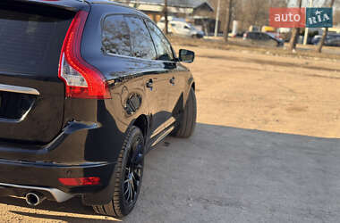 Внедорожник / Кроссовер Volvo XC60 2014 в 