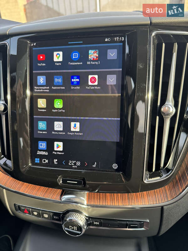 Внедорожник / Кроссовер Volvo XC60 2024 в Ужгороде