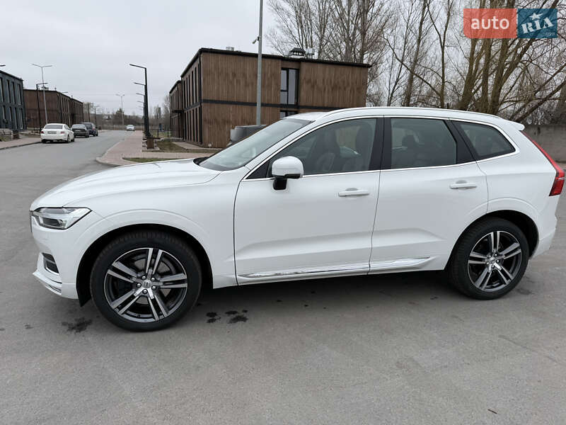 Внедорожник / Кроссовер Volvo XC60 2018 в Киеве фото 3 Внедорожник / Кроссовер Volvo XC60 2018 в Киеве