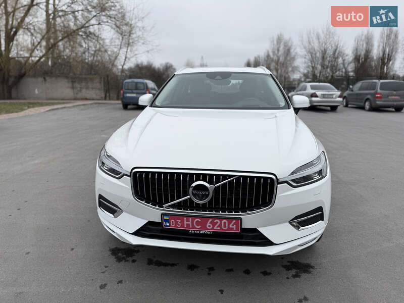 Внедорожник / Кроссовер Volvo XC60 2018 в Киеве фото 16 Внедорожник / Кроссовер Volvo XC60 2018 в Киеве