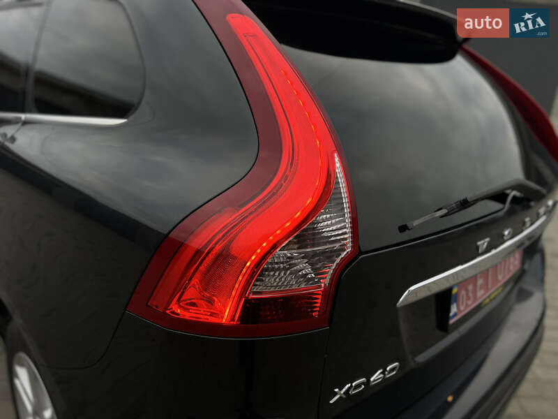 Позашляховик / Кросовер Volvo XC60 2015 в Рівному